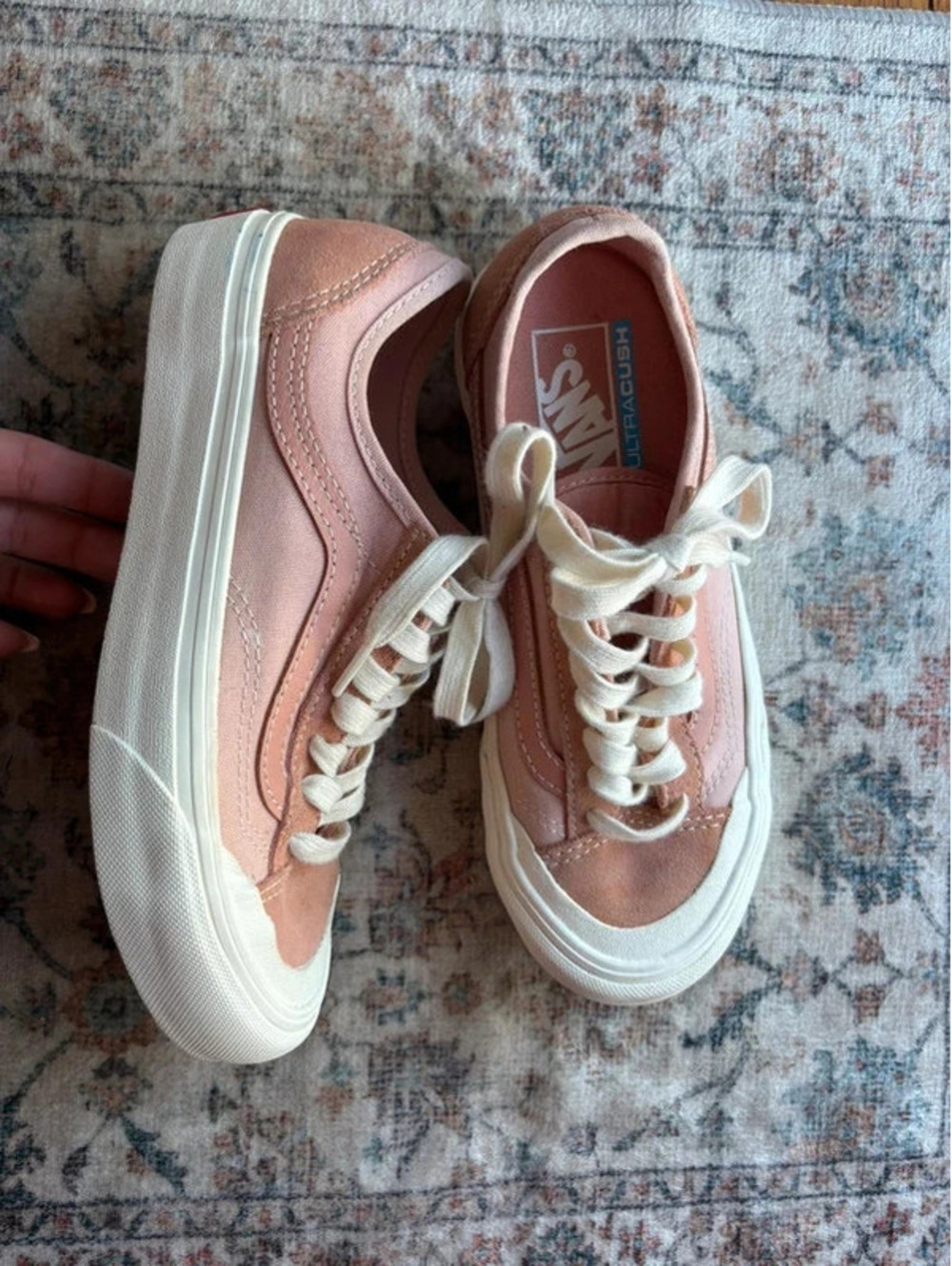 Womens size 5.5 Vans Sneakers